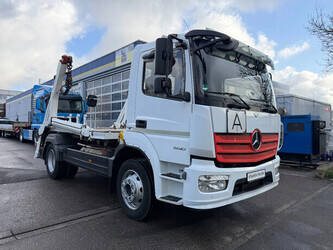 2016-mercedes-benz-atego-1530-1434415-46126197