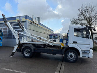 2016-mercedes-benz-atego-1530-1434415-46126207