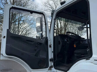 2016-mercedes-benz-atego-1530-1434415-46126211