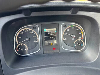 2016-mercedes-benz-atego-1530-1434415-46126217