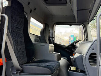 2016-mercedes-benz-atego-1530-1434415-46126223