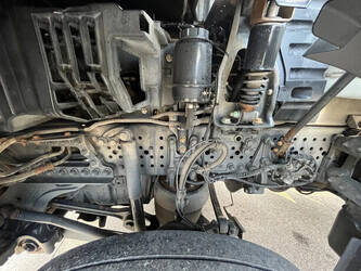 2014-mercedes-benz-antos-2540-1434416-46126250