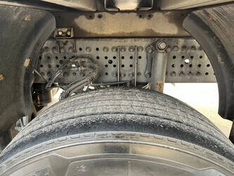 2014-mercedes-benz-antos-2540-1434416-46126252