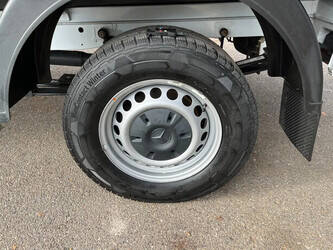 2017-mercedes-benz-others-46126311