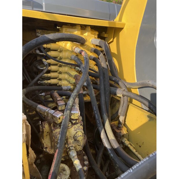 2025 Komatsu PC120-46126630