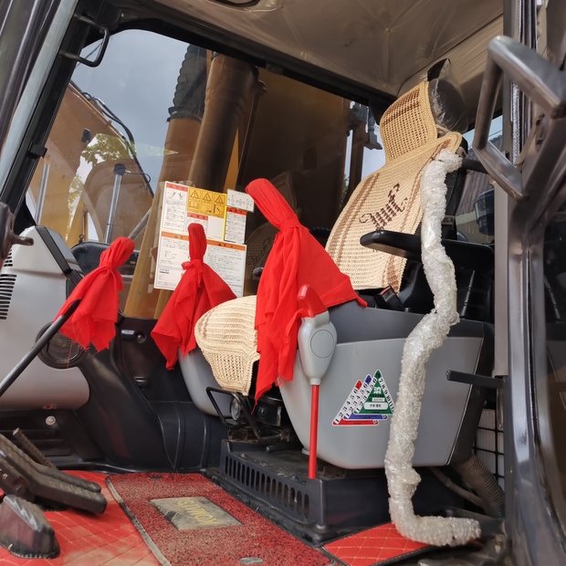 2025 Komatsu PC200-8-46126647