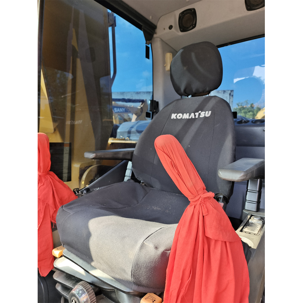 2024 Komatsu PC200-8-46126657