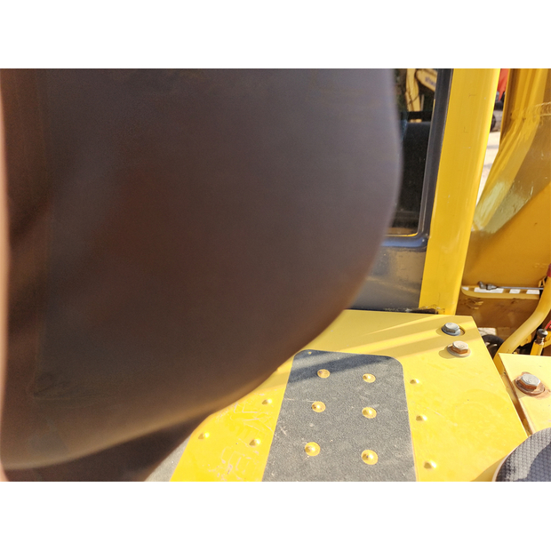 2024 Komatsu PC200-8-46126665