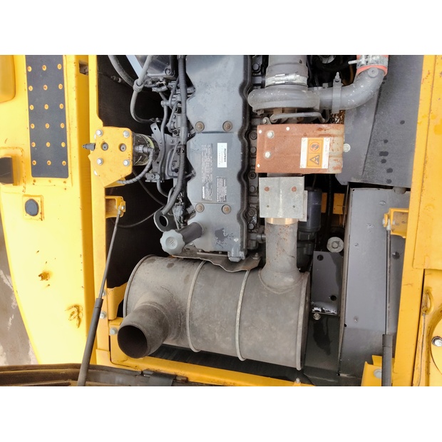 2025 Komatsu PC200-8-46126676