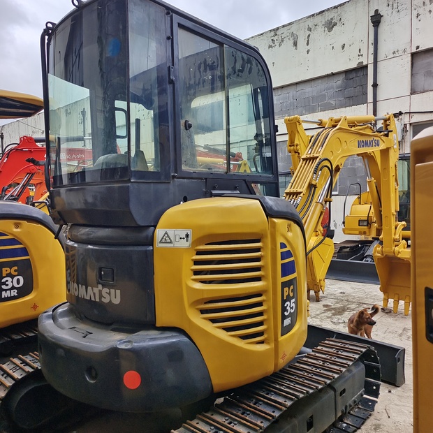 2025 Komatsu PC35-46126695