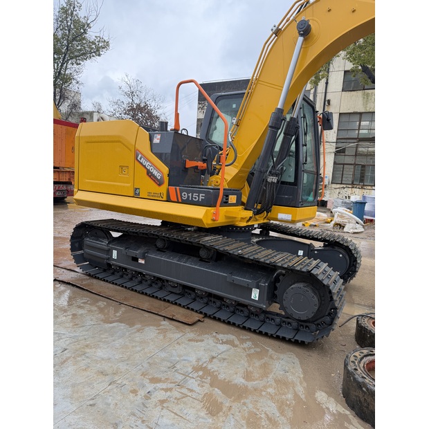 2025 ليوكونج 915F-46127231