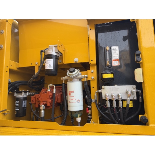 2025 ليوكونج 915F-46127232