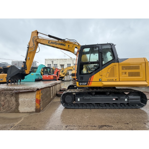 2025 ليوكونج 915F-46127234