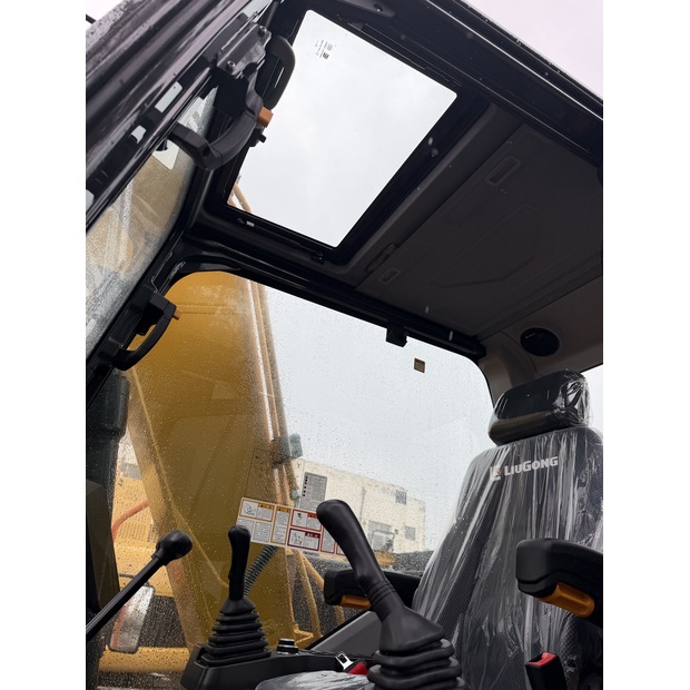 2025 ليوكونج 915F-46127236