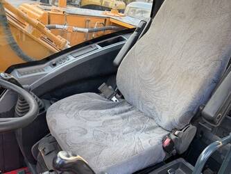 2024-hyundai-210w-9t-46127308