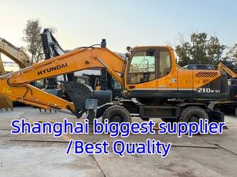 صورة ل حفارات بعجلات 2024 هيونداي 210W-9T