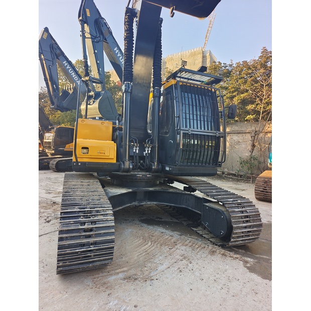 2024 Hyundai HX220HD-46127386