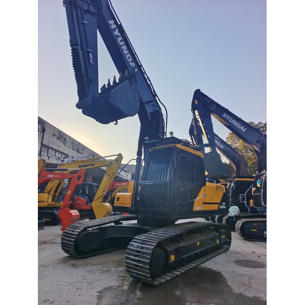 2024 Hyundai HX220HD-46127387