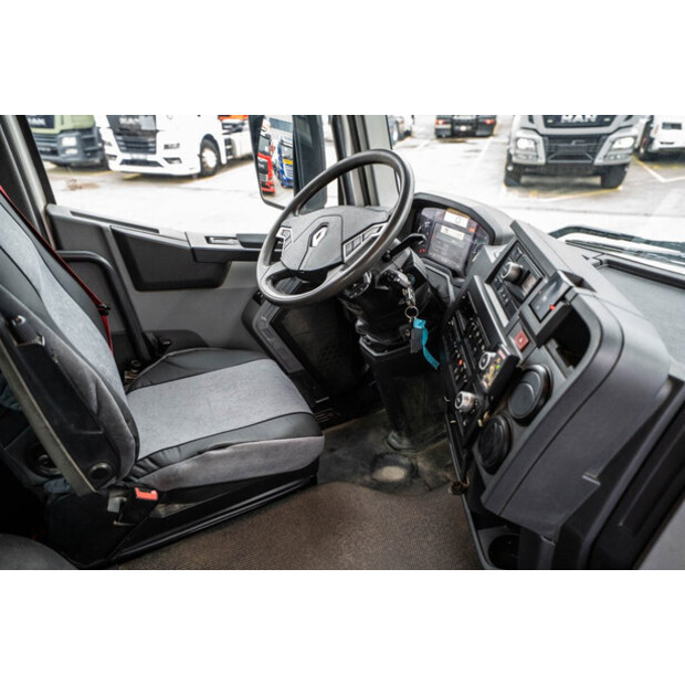 2017 Renault C460-46128113