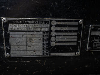 2017-renault-c460-1434507-46128120