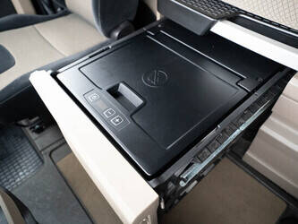 2021-man-tgx-18-470-1434508-46128137