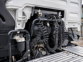 2021-man-tgx-18-470-1434509-46128155