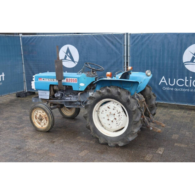 MITSUBISHI D2050-46128171