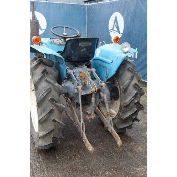 MITSUBISHI D2050-46128185