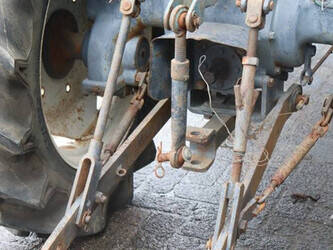 mitsubishi-d2050-1434510-46128189