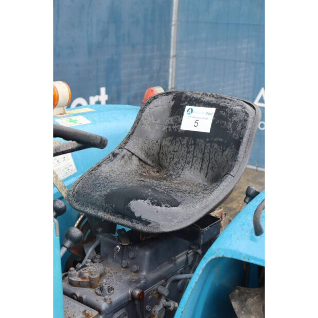 MITSUBISHI D2050-46128197