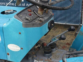 mitsubishi-d2050-1434510-46128198