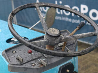 mitsubishi-d2050-1434510-46128199