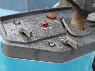 mitsubishi-d2050-1434510-46128211