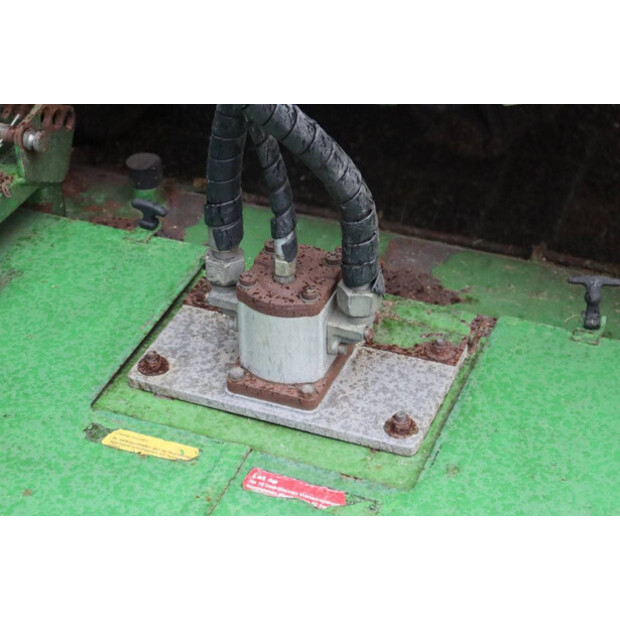 2000 Roberine 1503-46128359