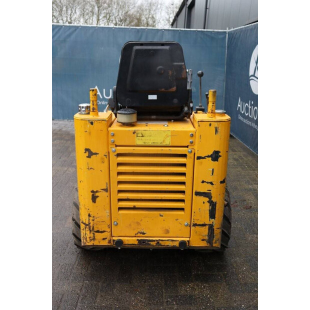 2018 Knikmops 90-46128386