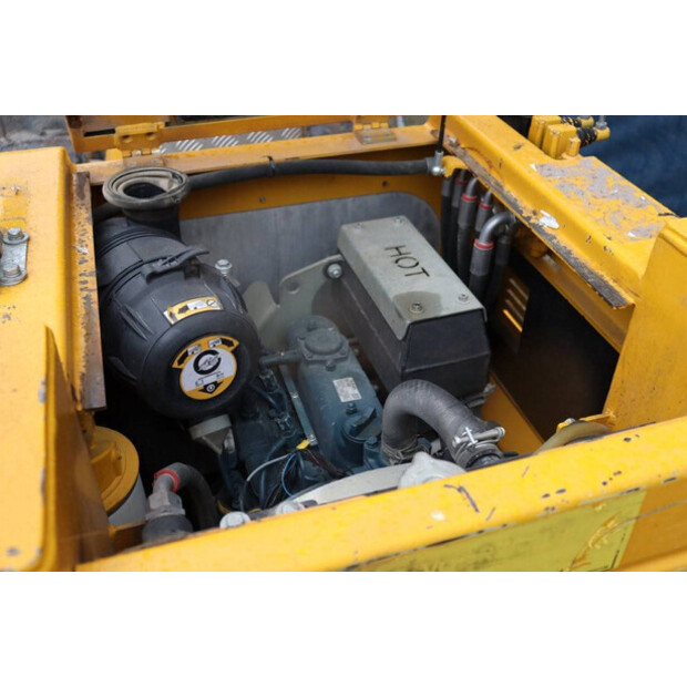 2018 Knikmops 90-46128399