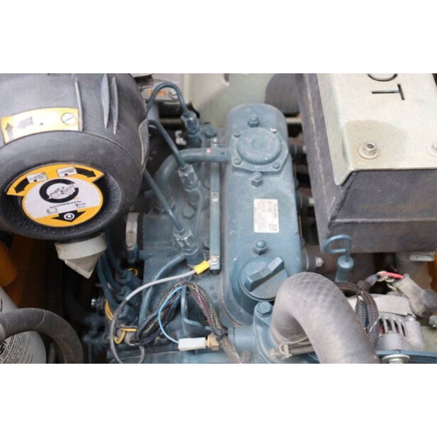 2018 Knikmops 90-46128400