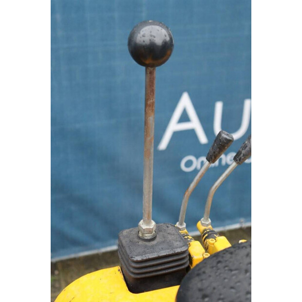 2018 Knikmops 90-46128410