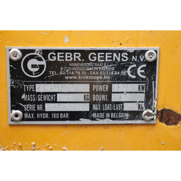 2018 Knikmops 90-46128416