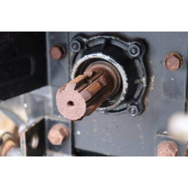 Hinomoto E1804-46128491