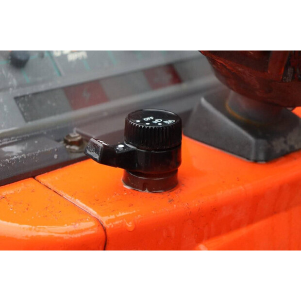 KUBOTA B-40-46128600