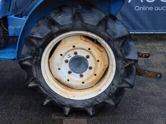 iseki-tu2100-1434525-46128828