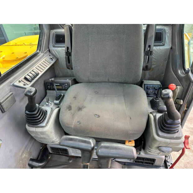 2018 فولفو EC55D-46129730