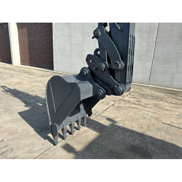 2011 فولفو EC60C-46129741