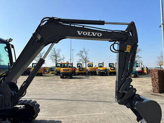 2011-volvo-ec60c-1434561-46129747