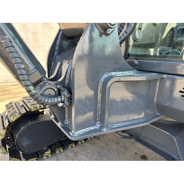 2011 فولفو EC60C-46129749