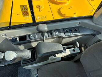 2011-volvo-ec60c-1434561-46129767