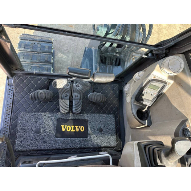 2011 فولفو EC60C-46129769