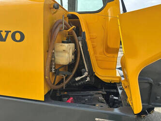 2012-volvo-ec55b-1434562-46129804