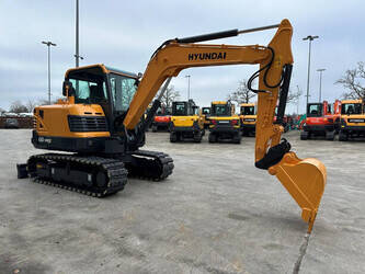 2015-hyundai-r60vs-46129942